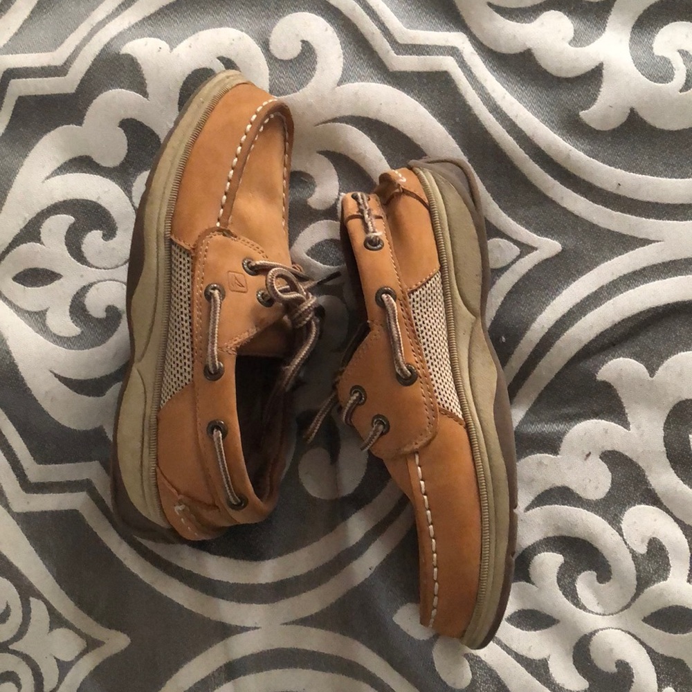 Sperry - Picture 3 of 4
